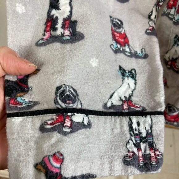 PJ Salvage dog & cat print flannel pj top w/ big pockets - Picture 7 of 14